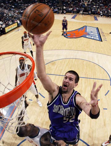 上呈现出璀 上呈现出璀