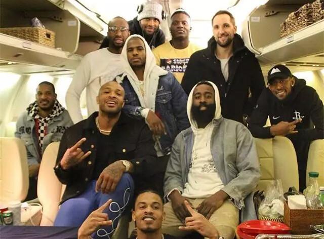 的切换逻辑 的切换逻辑