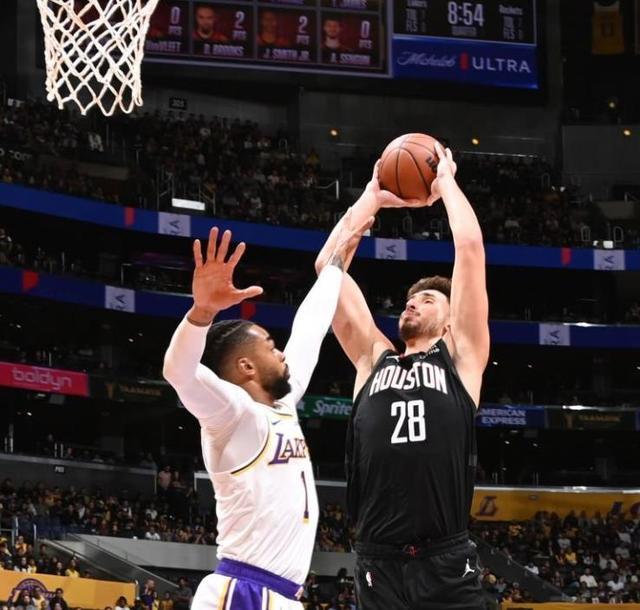 步行者的高 步行者的高